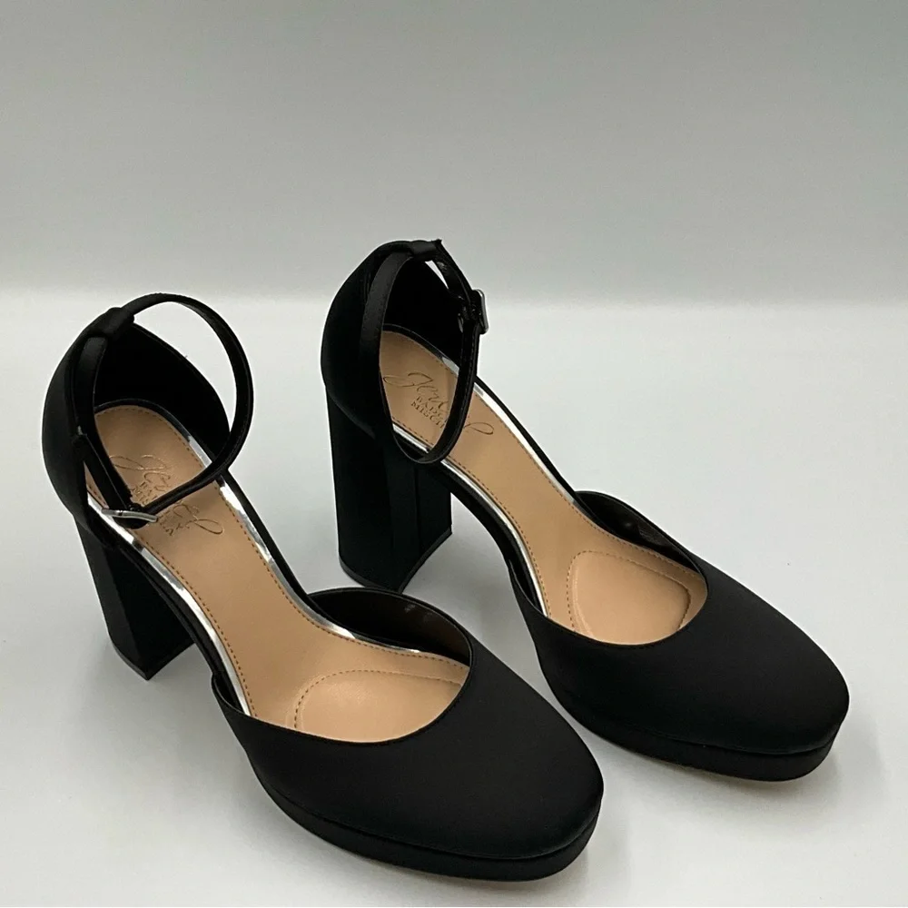 Jewel Badgley Heels Size 7 Mischka Black Satin Ankle Straps